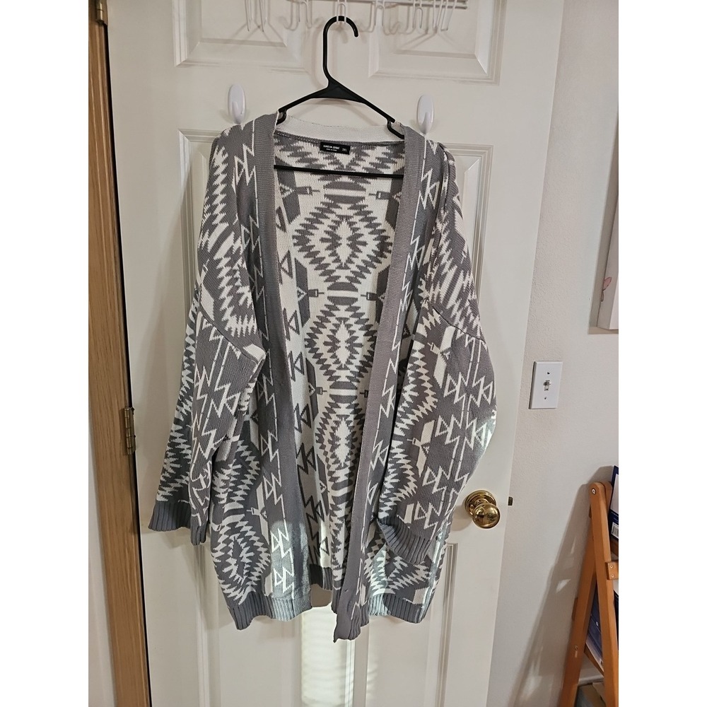 SHEIN Curve Knit Open Cardigan Sweater Gray White Aztec Women's 3XL Plus Size
